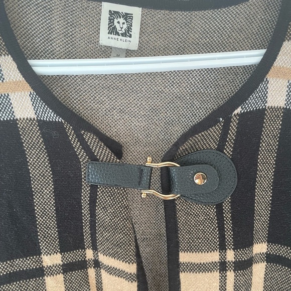 Anne Klein Black and Tan Plaid coat Cardigan with Buckle size M NWOT - Picture 2 of 4